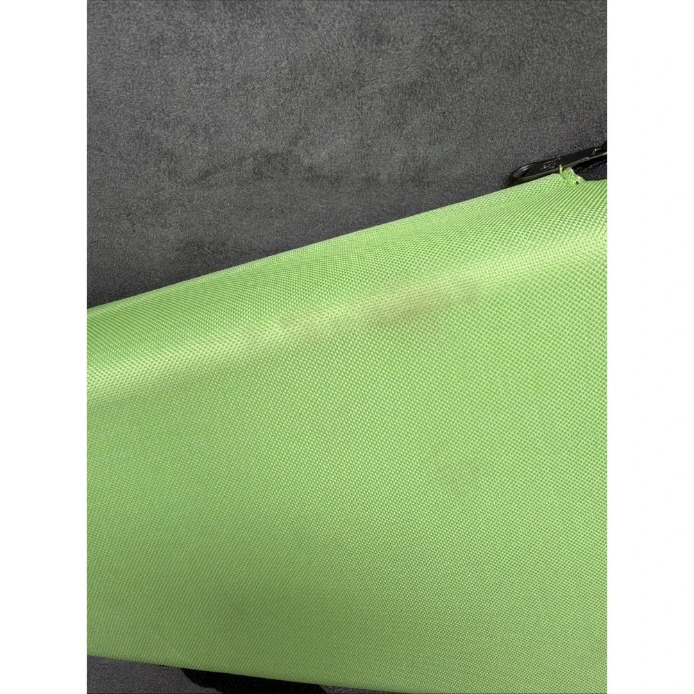 Bulldog Zombie Hunter Coffin Shaped Soft Case Green (L2)